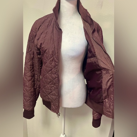 Guess Puffer Jacket in Burgundy Color - Picture 4 of 8